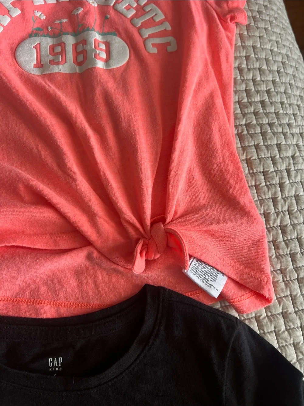 Girls set of 4 tees. Size S